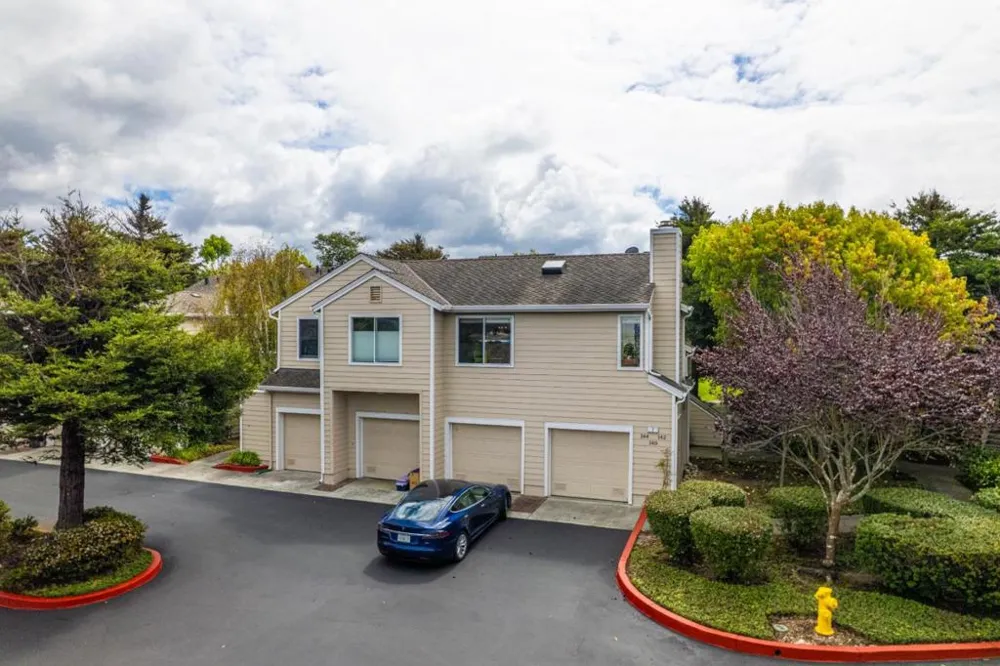 144 Amesport Half Moon Bay, CA 94019