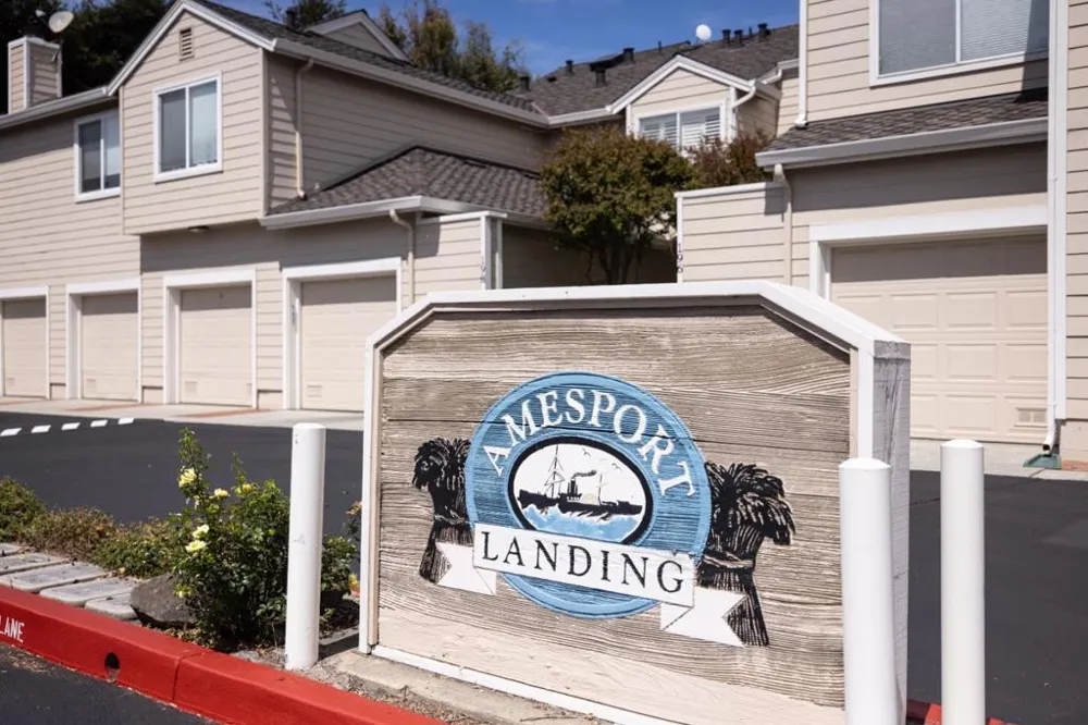 144 Amesport Half Moon Bay, CA 94019