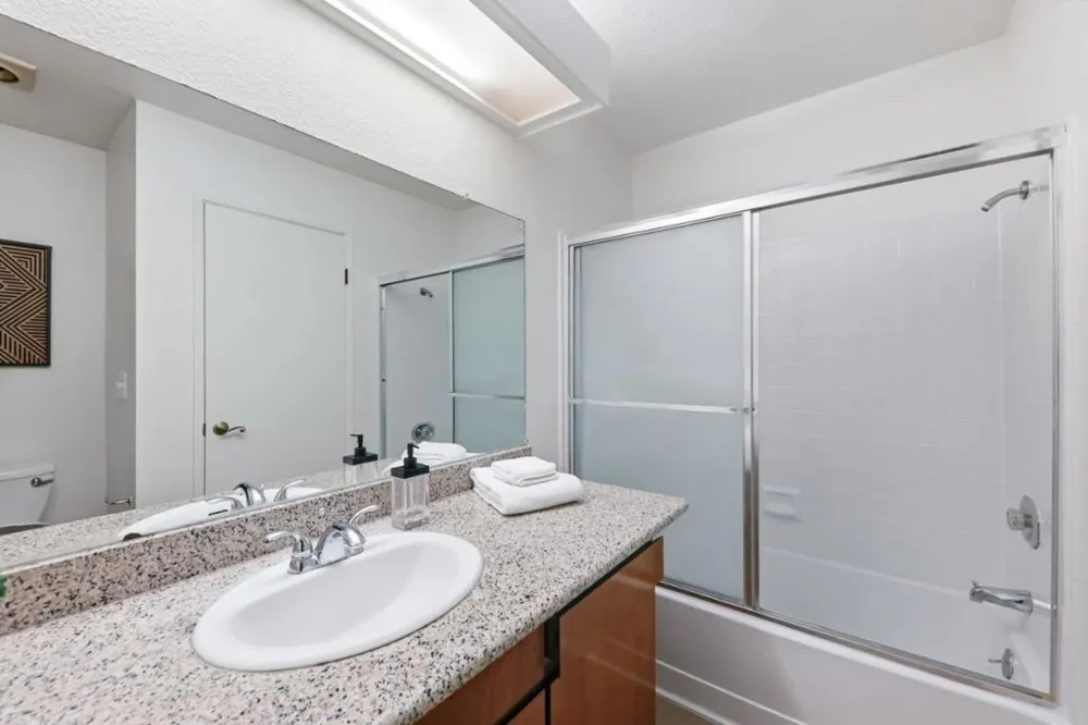 1400 Bowe Avenue #1806 Santa Clara, CA 95051