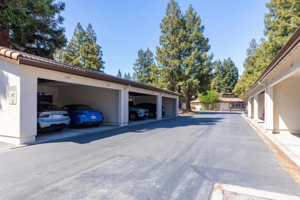 1400 Bowe Avenue #1806 Santa Clara, CA 95051