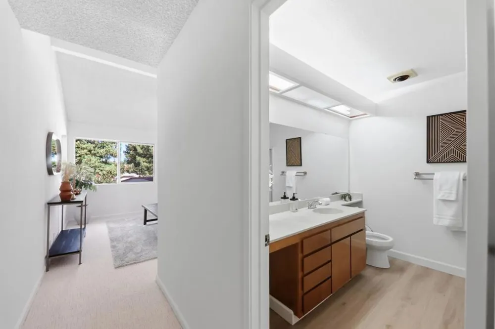 1400 Bowe Avenue #1806 Santa Clara, CA 95051