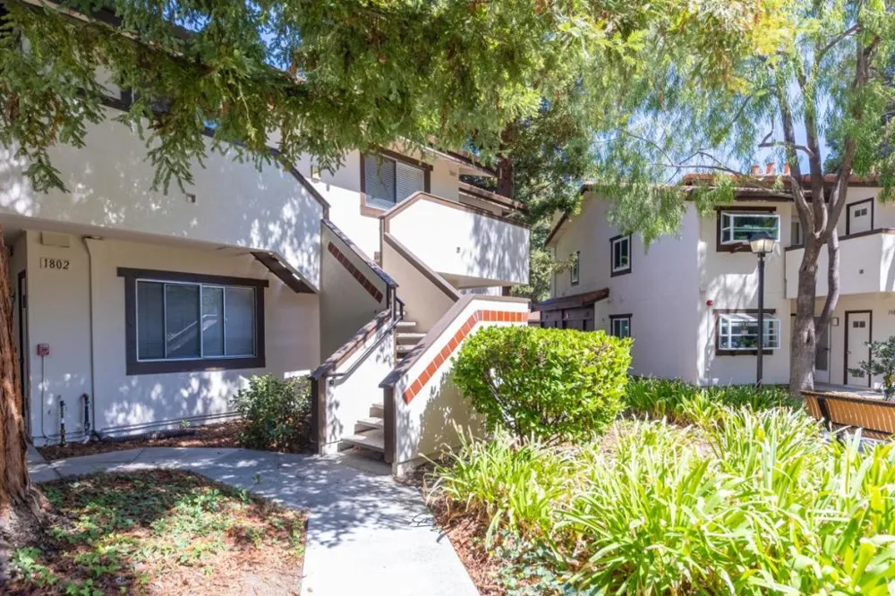 1400 Bowe Avenue #1806 Santa Clara, CA 95051