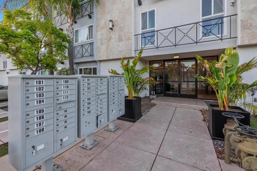1030 Robinson Ave #103 San Diego, CA 92103
