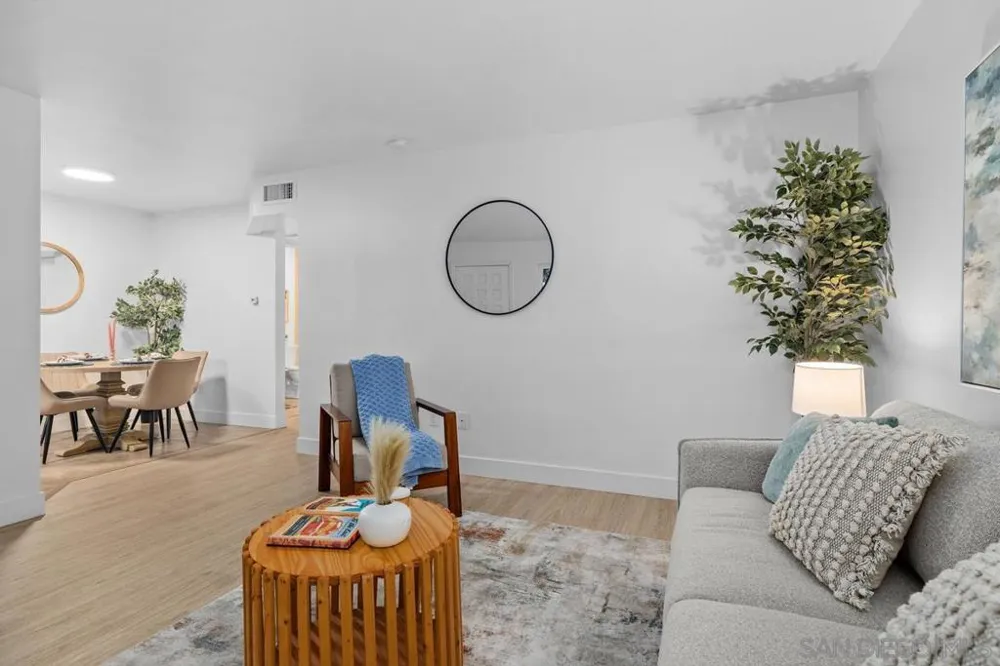 1030 Robinson Ave #103 San Diego, CA 92103