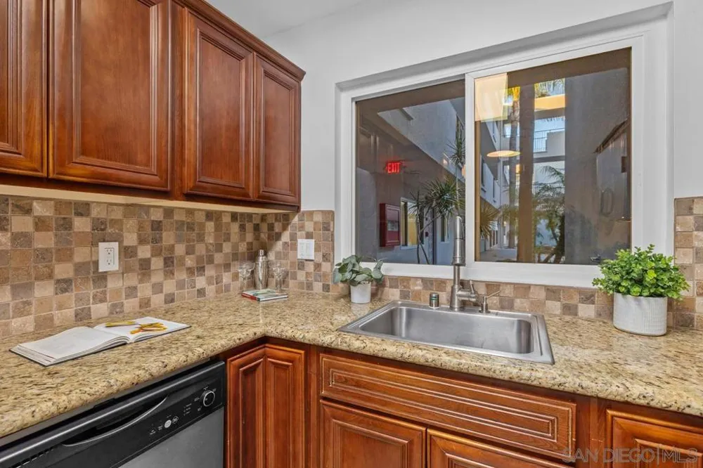 1030 Robinson Ave #103 San Diego, CA 92103