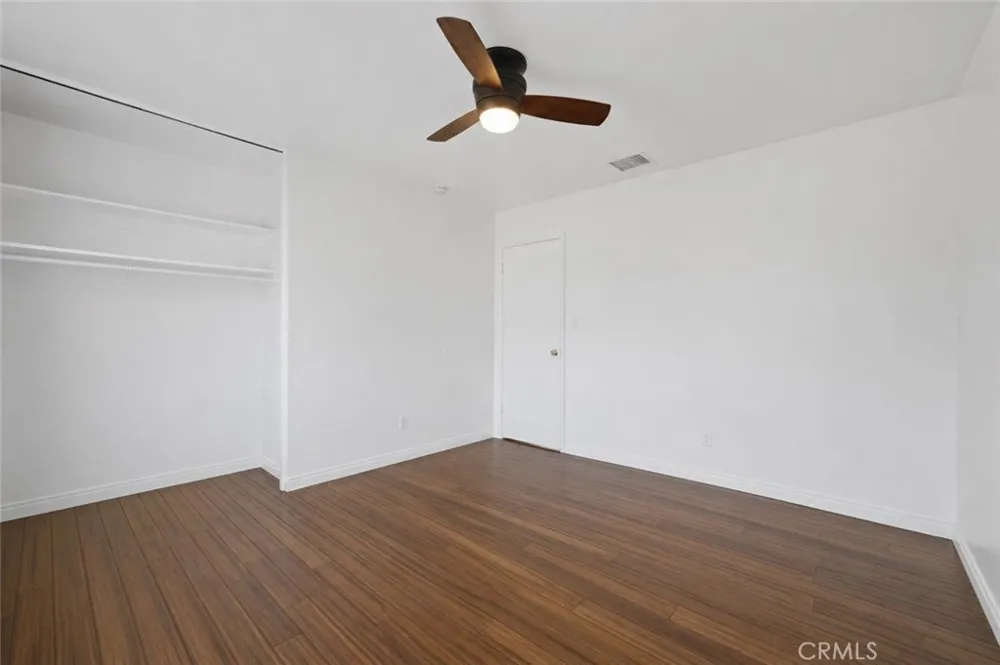 18930 Cantara Street Reseda, CA 91335