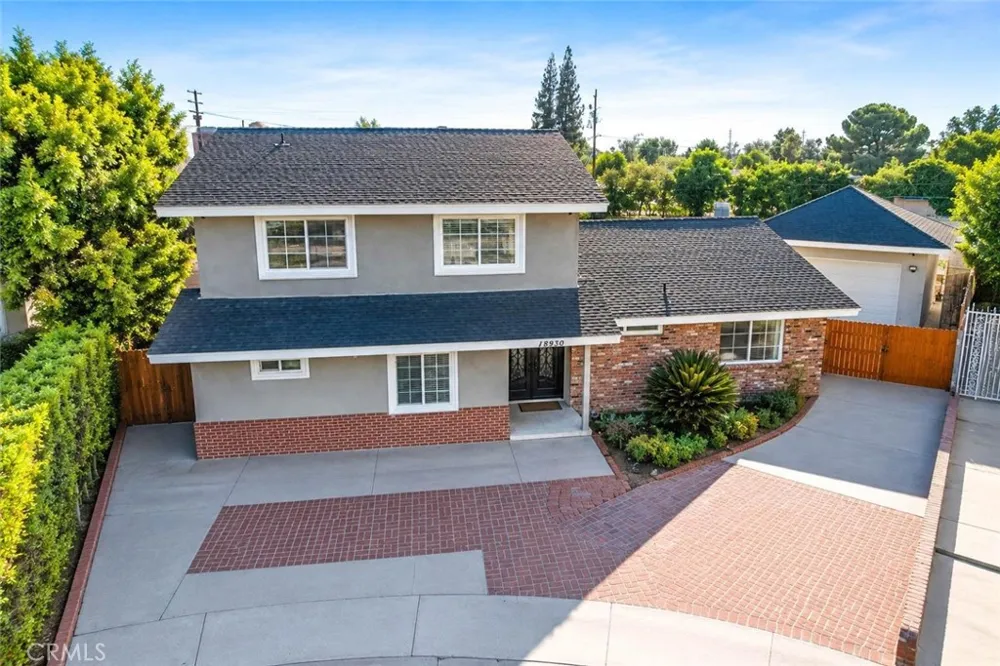 18930 Cantara Street Reseda, CA 91335