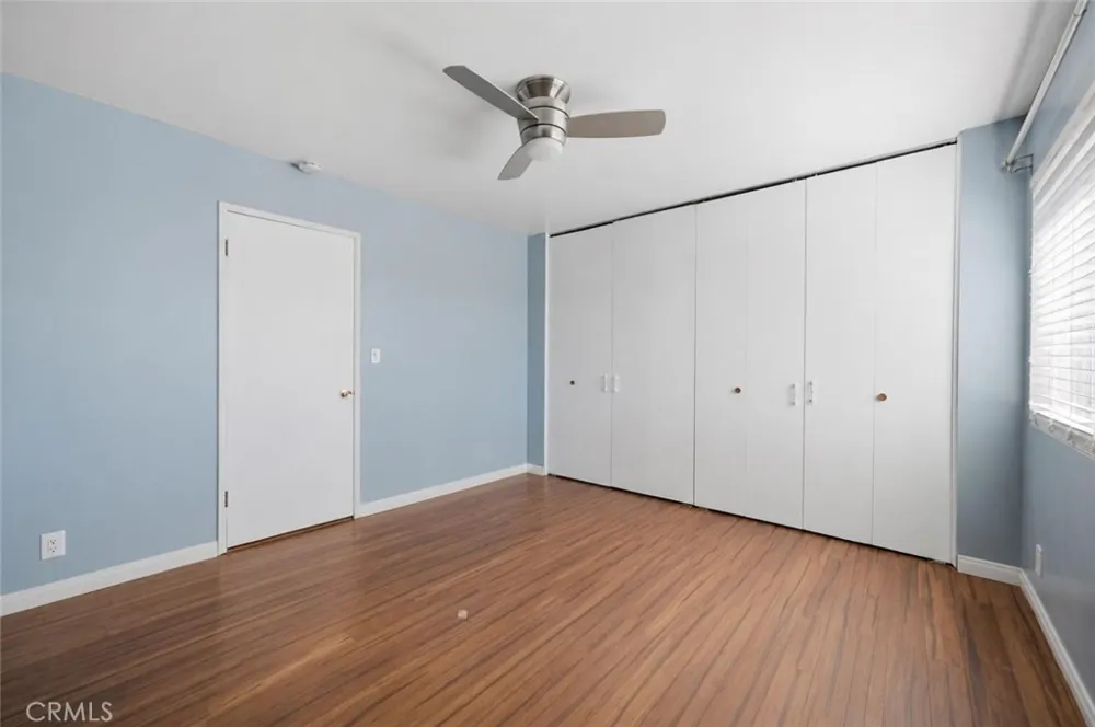 18930 Cantara Street Reseda, CA 91335