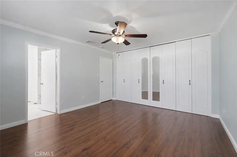 18930 Cantara Street Reseda, CA 91335