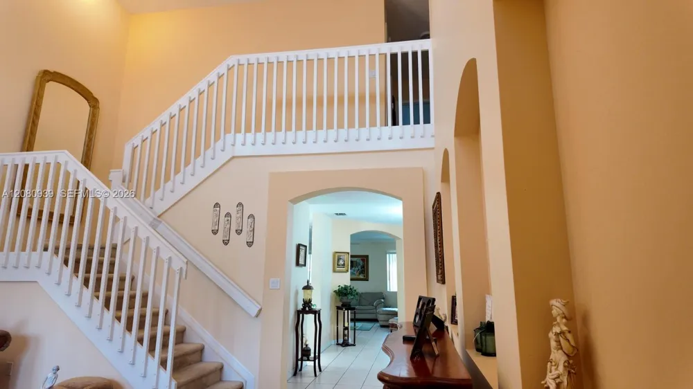 4729 SW 163rd Pl Miami, FL 33185