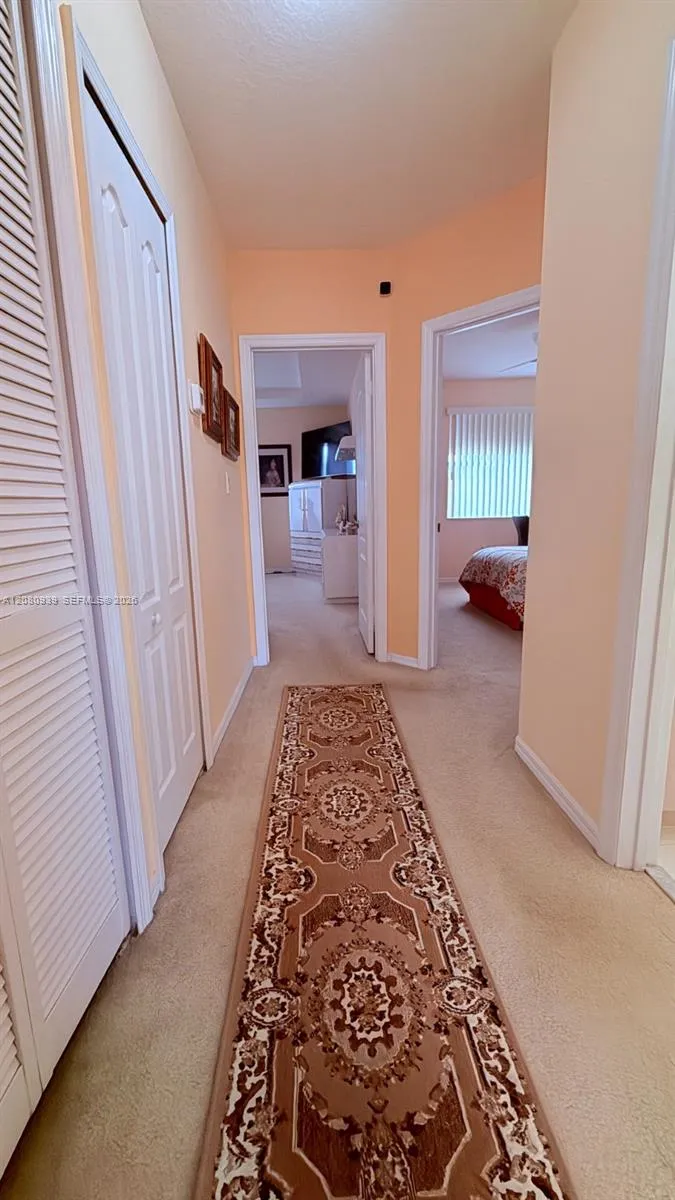 4729 SW 163rd Pl Miami, FL 33185