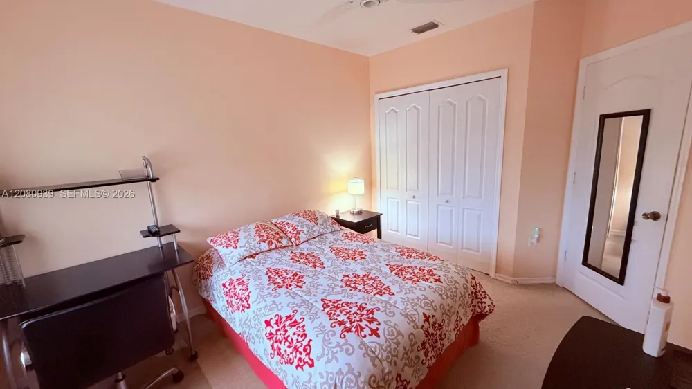4729 SW 163rd Pl Miami, FL 33185