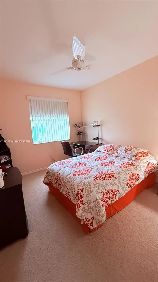 4729 SW 163rd Pl Miami, FL 33185