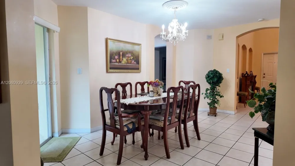 4729 SW 163rd Pl Miami, FL 33185