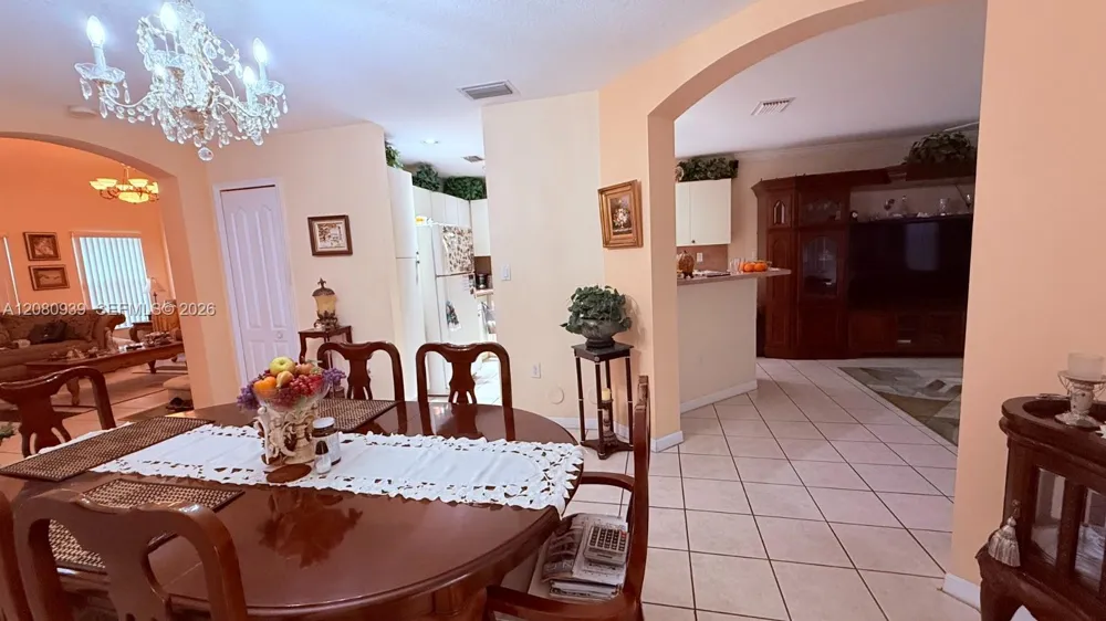 4729 SW 163rd Pl Miami, FL 33185