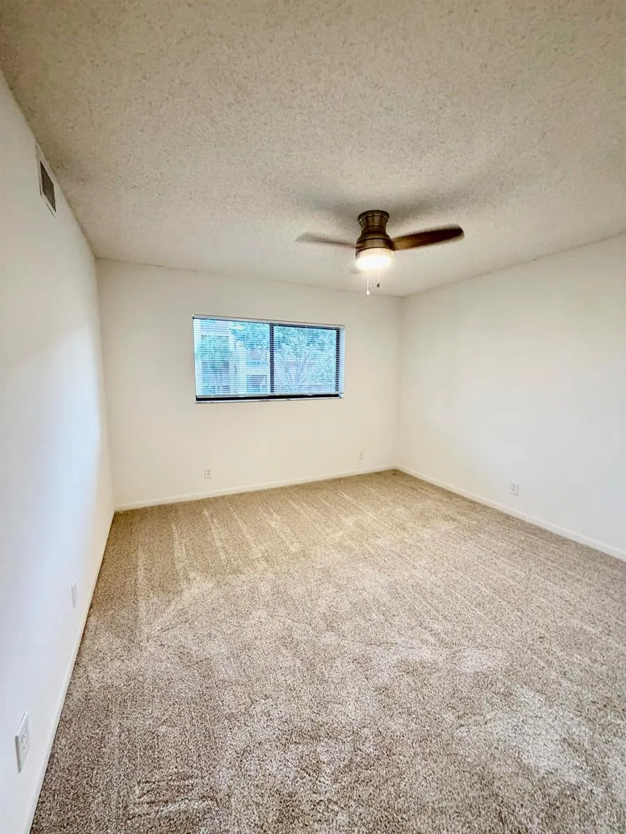 4725 LUCERNE LAKES E #214 Lake Worth, FL 33467