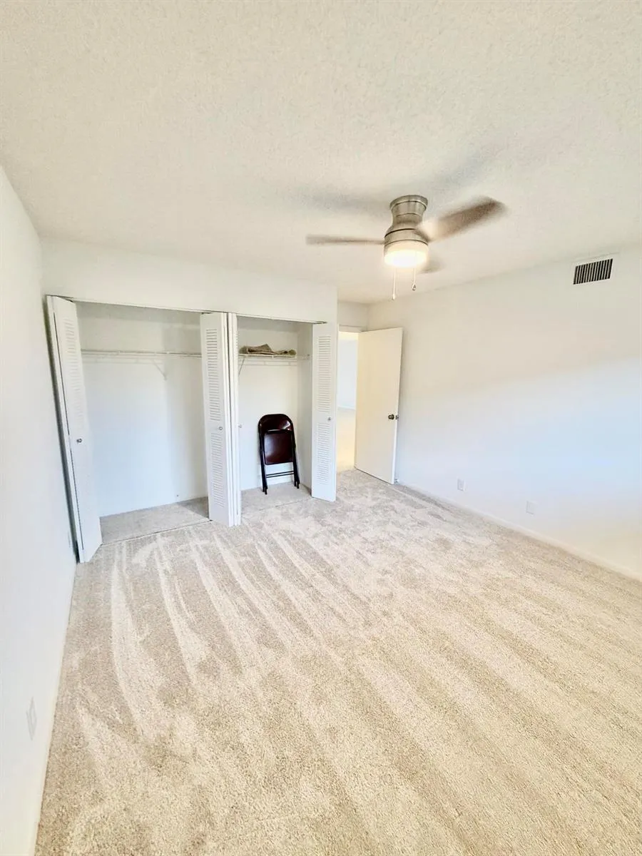 4725 LUCERNE LAKES E #214 Lake Worth, FL 33467