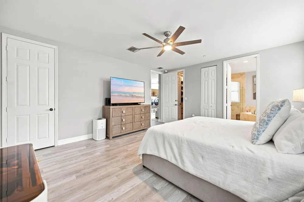 633 NE 11TH AVENUE Fort Lauderdale, FL 33304