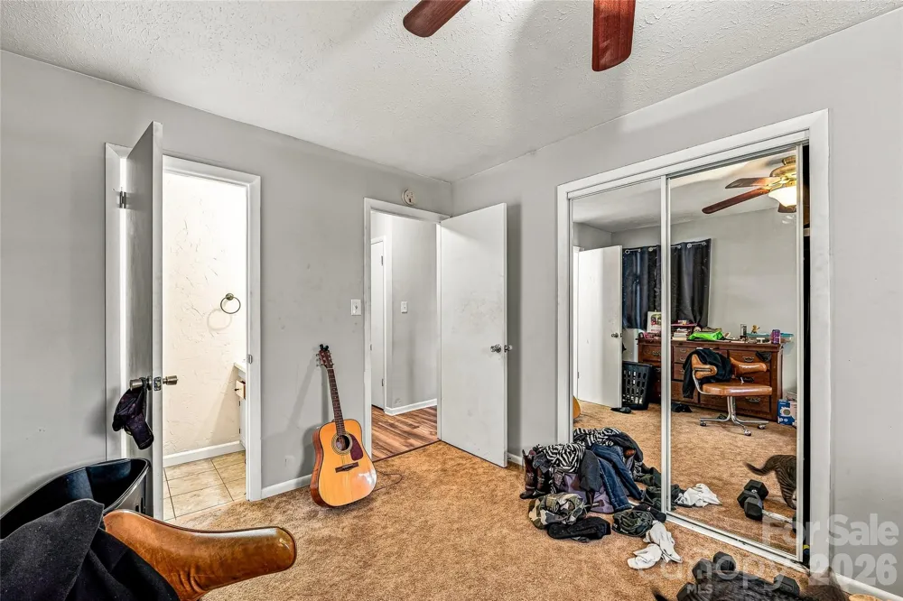 28 Fairhaven Court Asheville, NC 28803