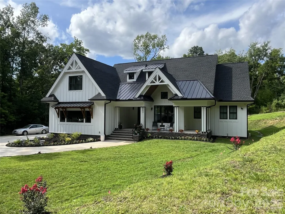900 Houston Heights Road Charlotte, NC 28262
