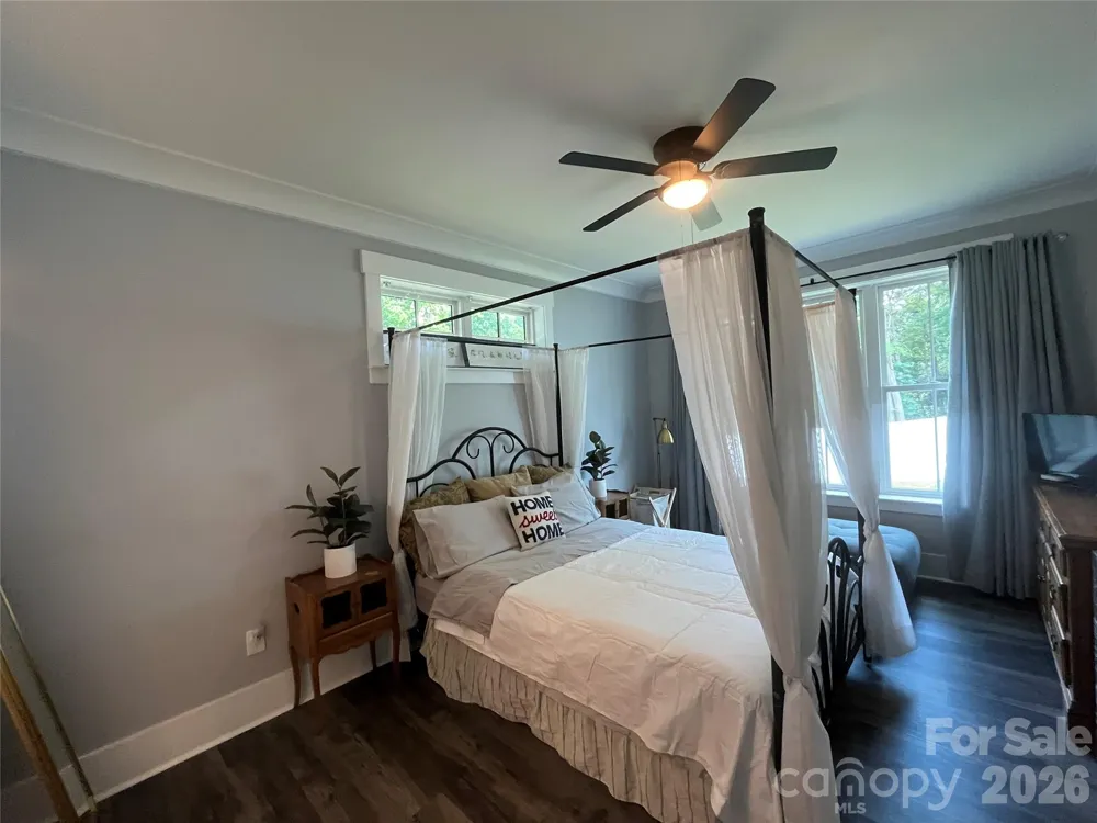 900 Houston Heights Road Charlotte, NC 28262