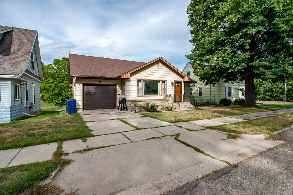 919 Park Street Fergus Falls, MN 56537