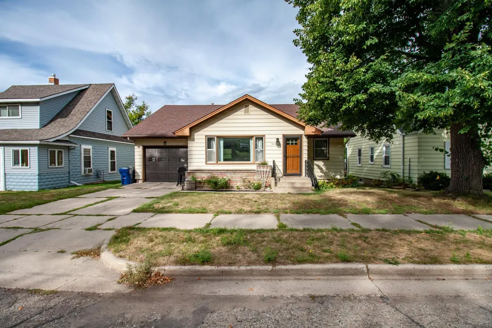 919 Park Street Fergus Falls, MN 56537
