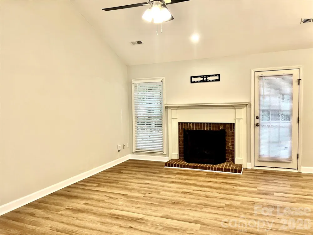 4409 Stonefield Drive Charlotte, NC 28269