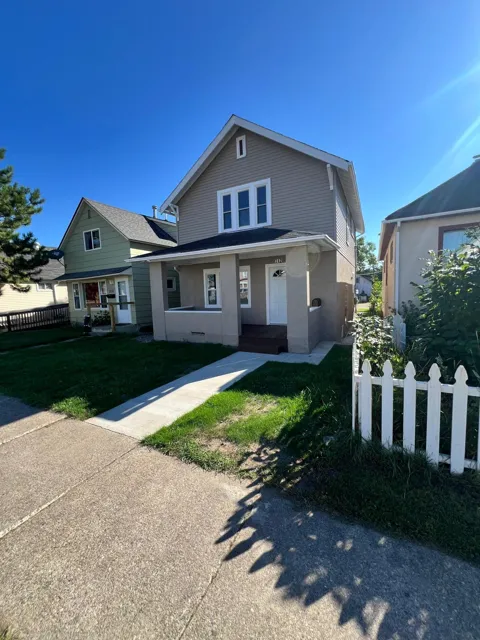 312 2nd Street