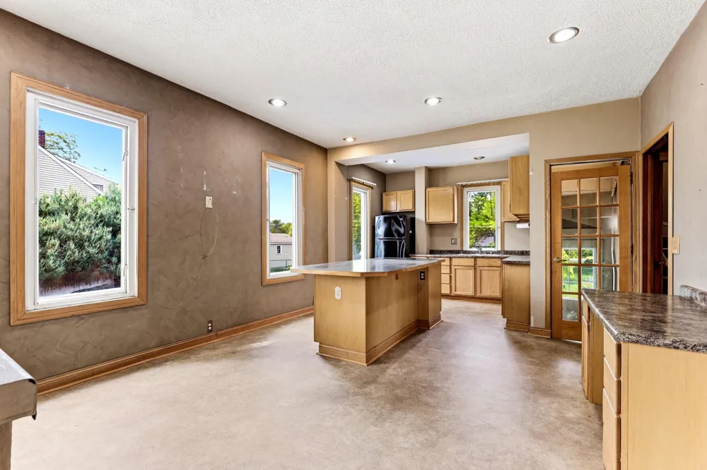 120 Railroad Street E Norwood Young America, MN 55368