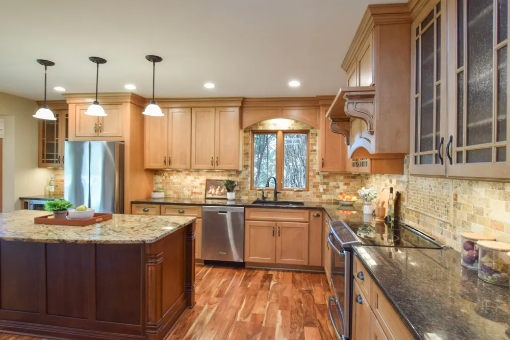 4428 Pleasant Drive Arden Hills, MN 55112