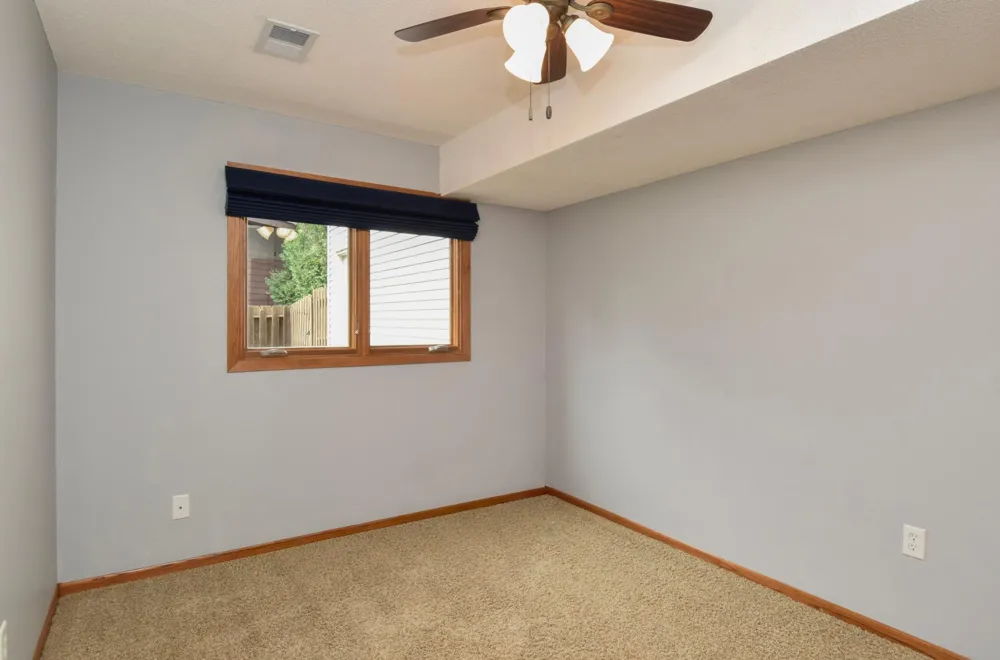 4428 Pleasant Drive Arden Hills, MN 55112