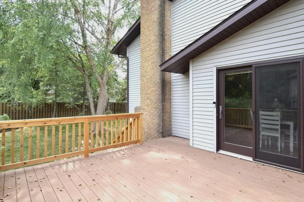 4428 Pleasant Drive Arden Hills, MN 55112