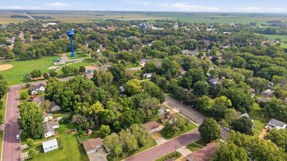 412 S Central Avenue Mapleton, MN 56065