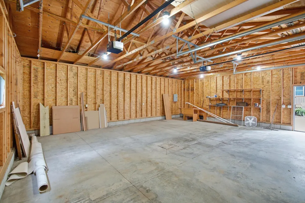 412 S Central Avenue Mapleton, MN 56065