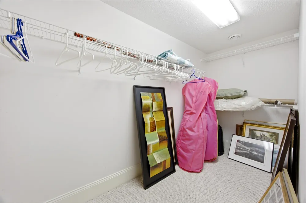 4233 Timberline Drive S Fargo, ND 58104