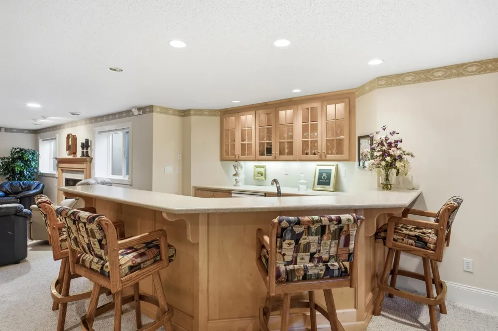 4233 Timberline Drive S Fargo, ND 58104