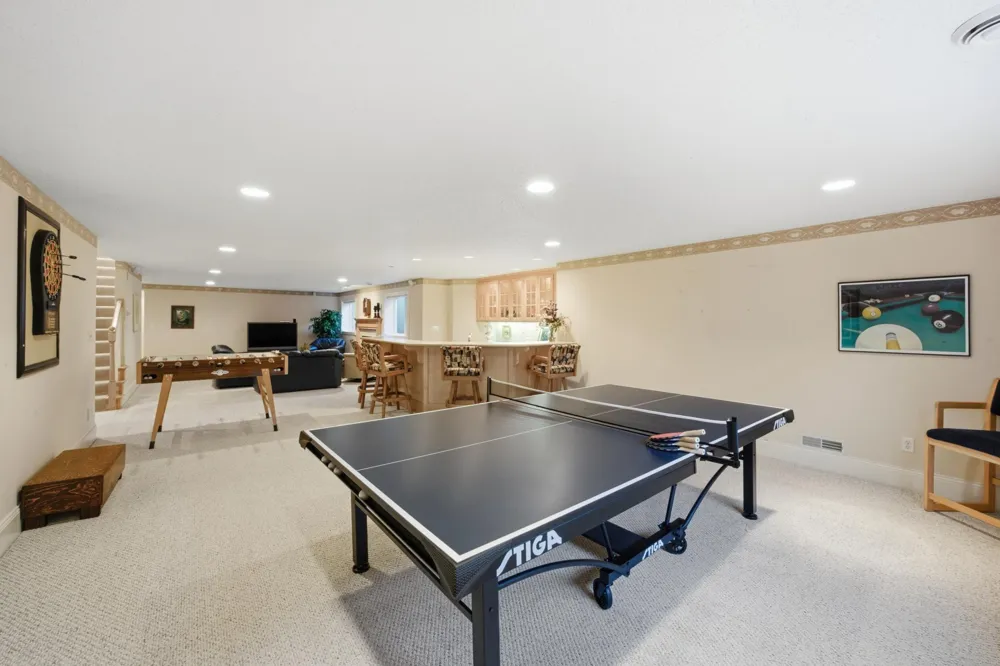 4233 Timberline Drive S Fargo, ND 58104