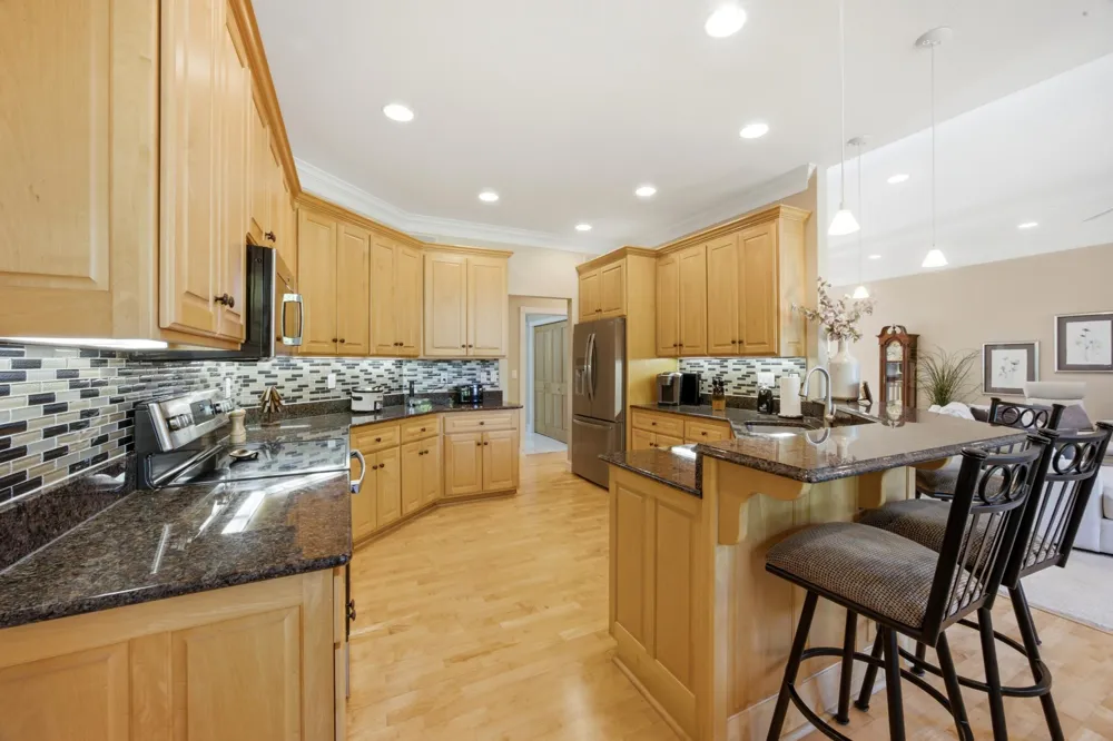 4233 Timberline Drive S Fargo, ND 58104
