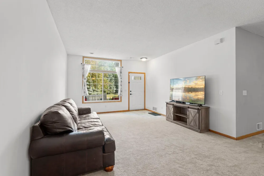 624 Tamarack Trail #1008 Farmington, MN 55024