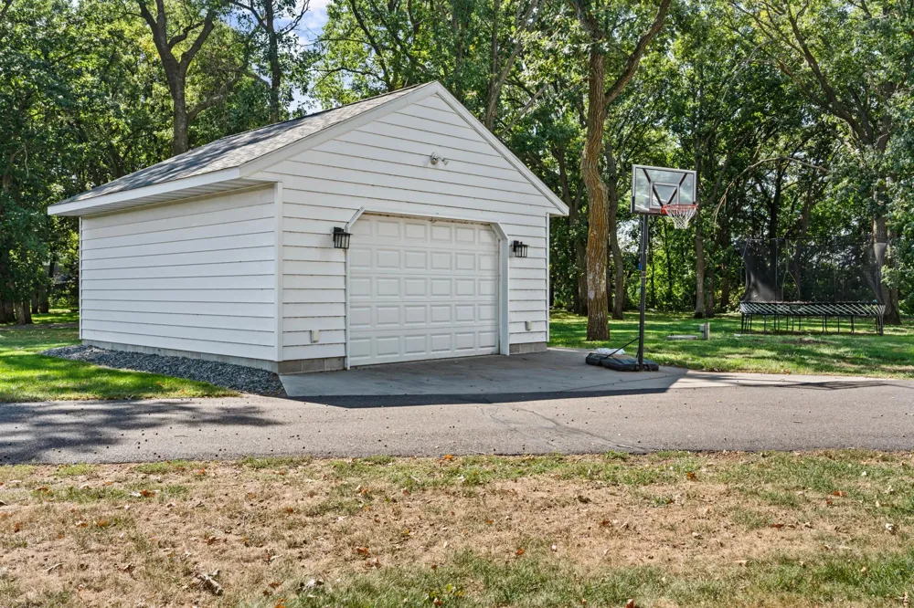11679 Bayview Road Little Falls, MN 56345