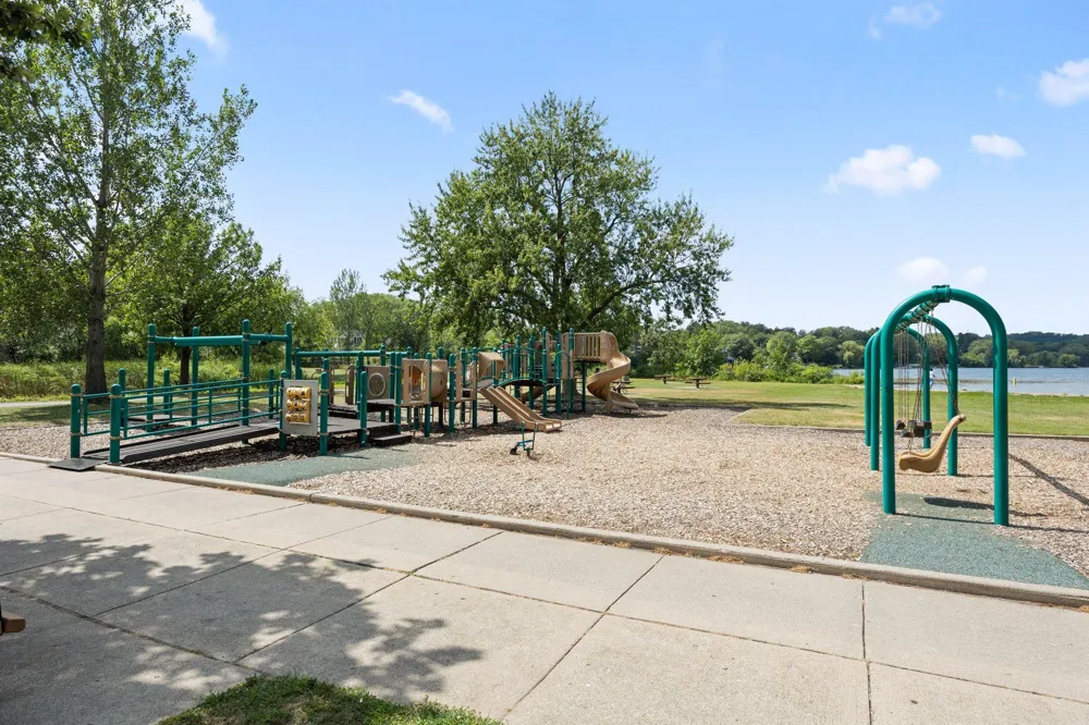 1880 Shady Beach Avenue Roseville, MN 55113