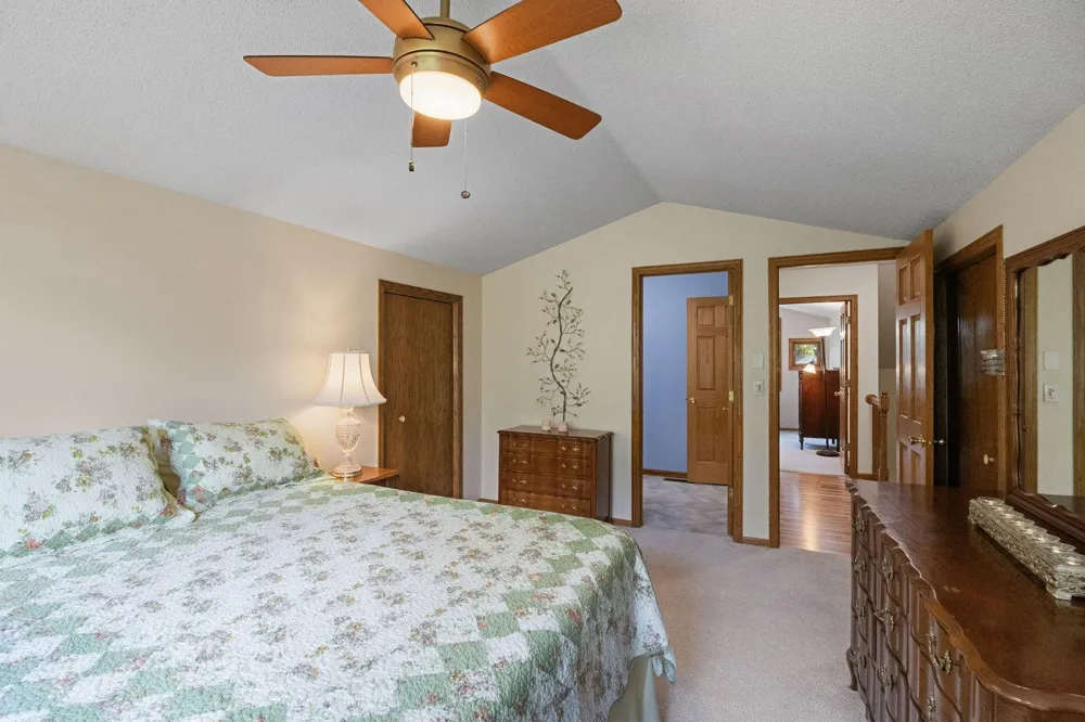 1880 Shady Beach Avenue Roseville, MN 55113