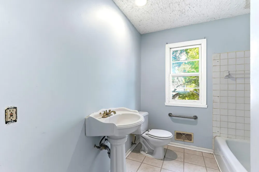 4383 Garden Trail Eagan, MN 55123