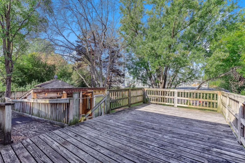 4383 Garden Trail Eagan, MN 55123