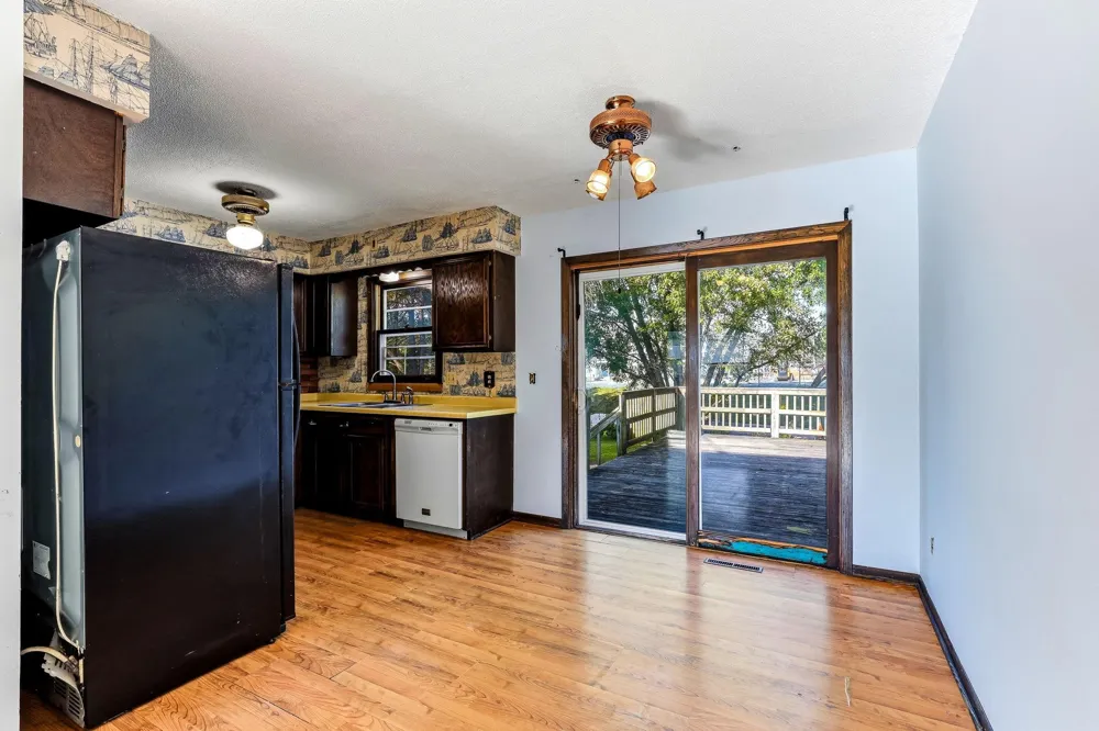 4383 Garden Trail Eagan, MN 55123