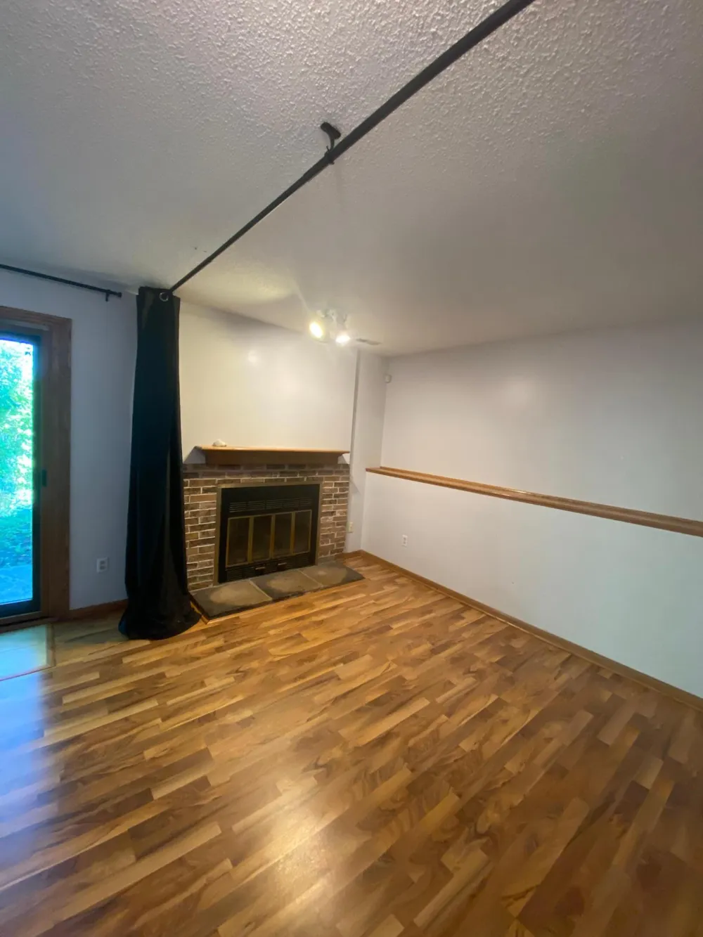 1361 Knoll Drive Shoreview, MN 55126