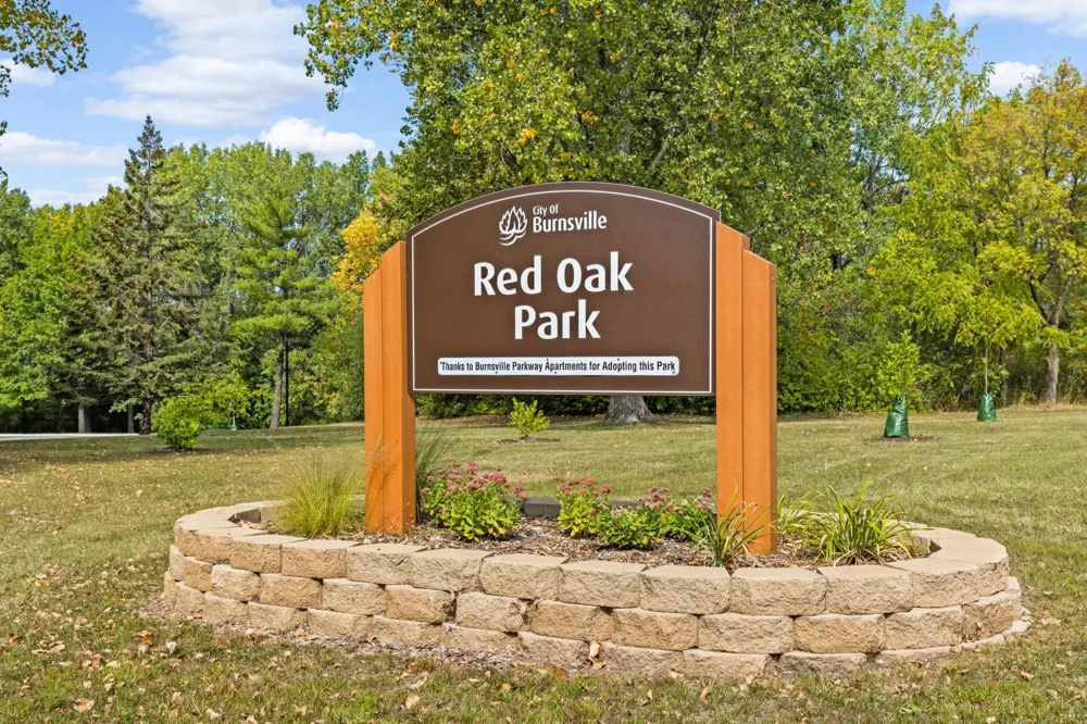 2704 Rolling Oaks Road Burnsville, MN 55337