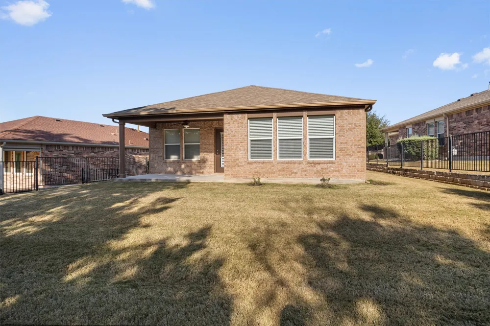 307 Kickapoo Creek Lane Georgetown, TX 78633