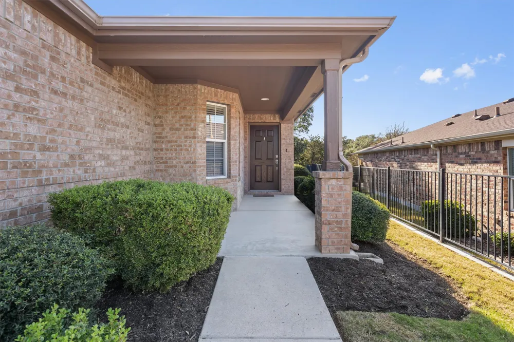 307 Kickapoo Creek Lane Georgetown, TX 78633
